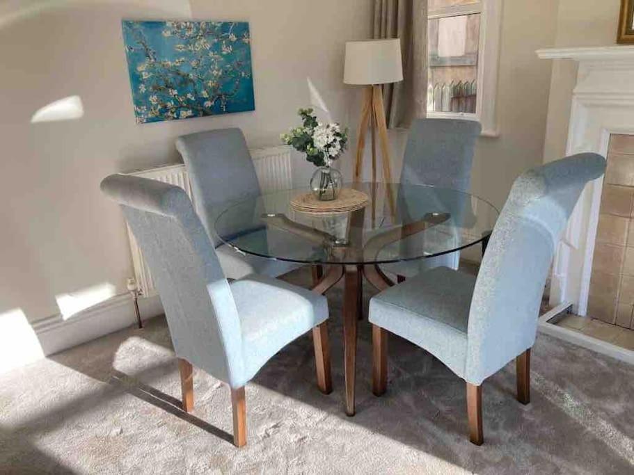 Garden Apartment, Central Harrogate With Parking 외부 사진