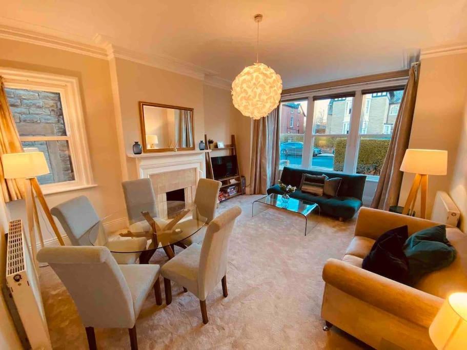 Garden Apartment, Central Harrogate With Parking 외부 사진