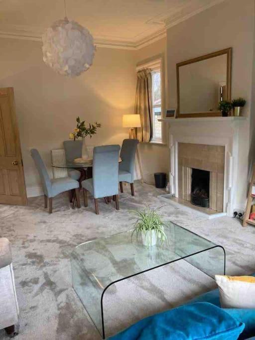 Garden Apartment, Central Harrogate With Parking 외부 사진